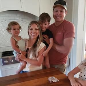 Meet your Posher, Laura